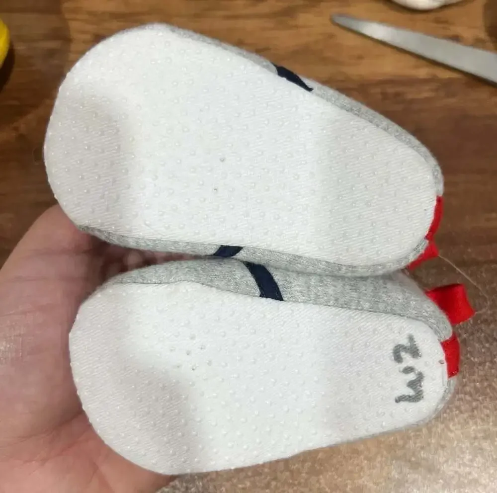 Duck Duck Baseball Slip-On Baby Crib Shoes Size 3-6M Gray